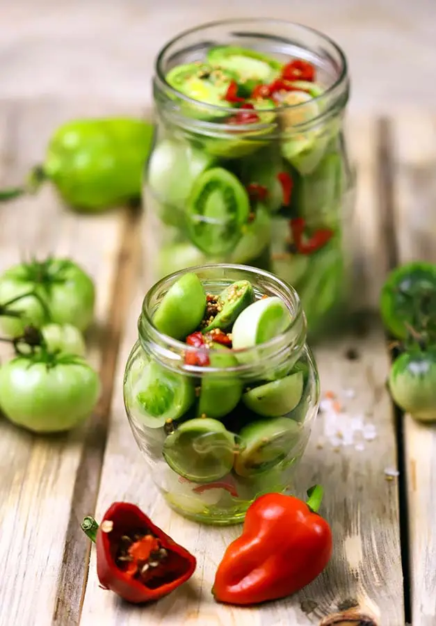 Sałatka z zielonych pomidorów do obiadu